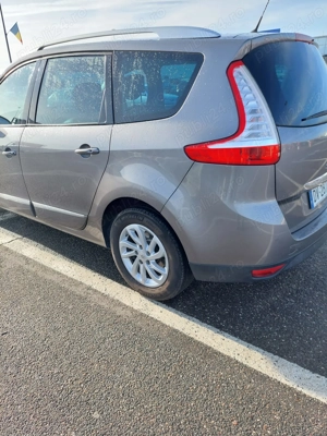 Renault Grand Scenic - imagine 7