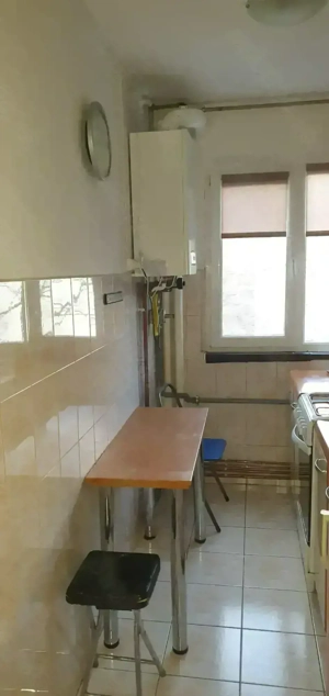 Inchiriez apartament cu 2 camere - imagine 6