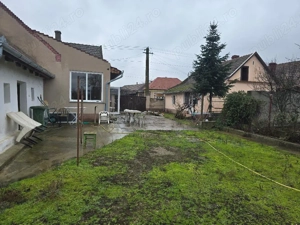 Vand casa plus anexa Tamaseu  SC-200 mp , teren 3040 mp , gaz , la sosea , aproape strand   - imagine 7