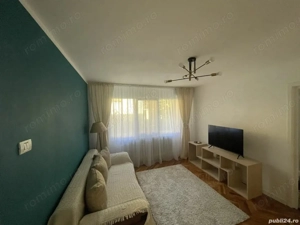 Apartament cu 2 camere CENTRAL ,parter centrala proprie - imagine 2