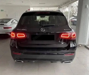 Mercedes-Benz GLC 300, Anul 2021 - imagine 2