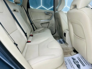 VOLVO Xc-60 2017 2.0D E6 Garantie 12 Luni Rate Avans 0 Doar Cu Buletinul - imagine 7