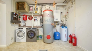 Casă premium cu 270 mp utili, 7 camere ,curte generoasă în Bartolomeu - imagine 18