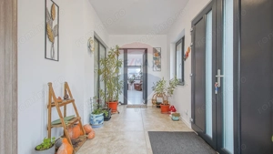 Casă premium cu 270 mp utili, 7 camere ,curte generoasă în Bartolomeu - imagine 19