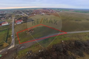 Teren generos cu două fronturi, Frumușeni – zonă în dezvoltare - imagine 2