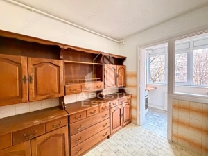 Apartament cu 3 camere, centrala proprie, zona Complex Studentesc - imagine 9