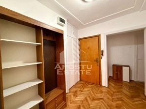 Apartament cu 3 camere, centrala proprie, zona Complex Studentesc - imagine 12