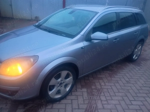 Opel Astra H break 1.7 cdti