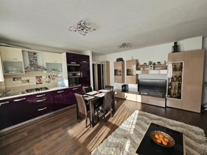 Vând apartament 3 camere - in Selimbar, zona Doamna Stanca - imagine 2