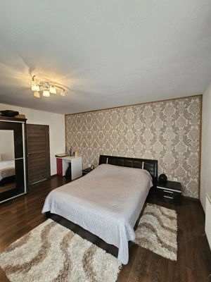 Vând apartament 3 camere - in Selimbar, zona Doamna Stanca - imagine 7