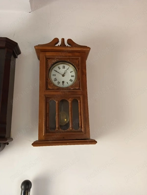 ceas cu pendul Victoria 