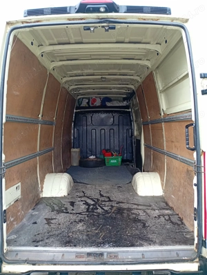 DE vbanzare  Iveco daily - imagine 5