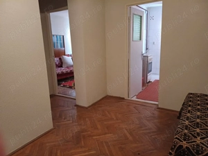Vand apartament 3 camere central - imagine 2