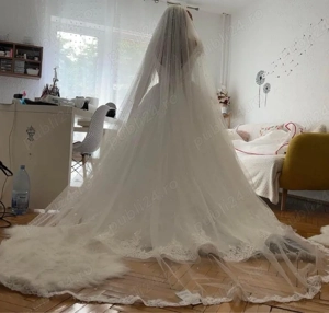 Vand rochie de mireasa NOUA