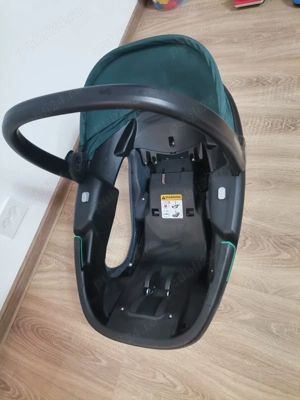 Cărucior , scoică auto și tricicleta copil 