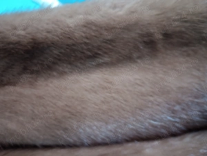 Vând haină de blană naturală nurcă în stare  impecabila, mărimea L-XL.