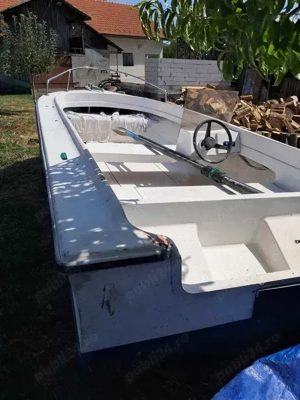 Barca fibra foarte bine intretinuta - imagine 3