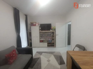 Apartament cu 3 camere, decomandat, Etaj 1 - Giroc  - imagine 14