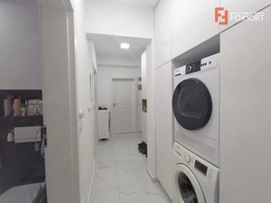 Apartament cu 3 camere, decomandat, Etaj 1 - Giroc  - imagine 5