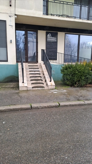 Spatiu comercial de inchiriat. - imagine 3