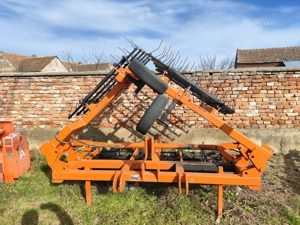 Grapă cu arcuri (Striegel agricole) că nou