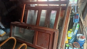 Vând geamuri și use