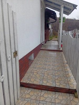 Casa vanzare la tara - imagine 4