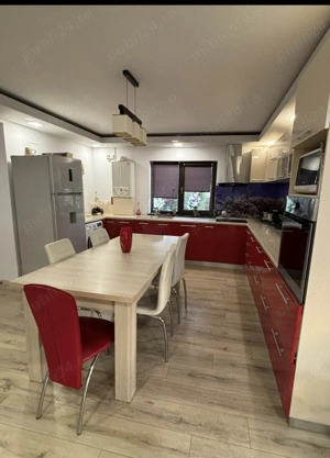 Casa de vânzare la 15 minute de centrul Bacăului  - imagine 3