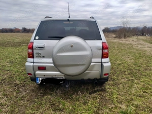 Vând Toyota Rav II 116 cp înmatriculată și taxe la zi! - imagine 2