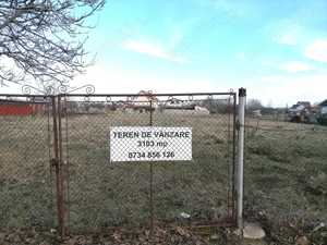 Teren intravilan de vanzare