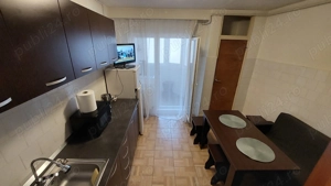 De închiriat apartament două camere  - imagine 3