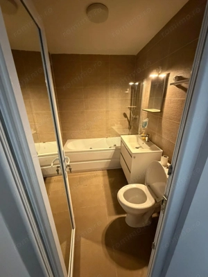 Inchiriez apartament