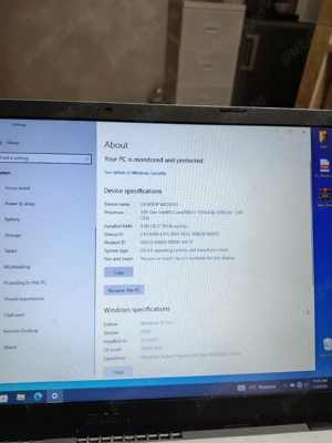 Vând laptop Acer aspire 3 generație 11 foarte puțin folosit.