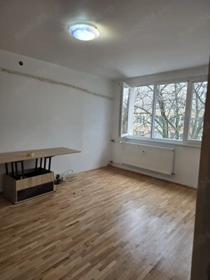 propietar vînd apartament cu trei camere - imagine 4