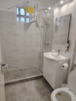 Proprietar 3 camere Piata 700 - imagine 2