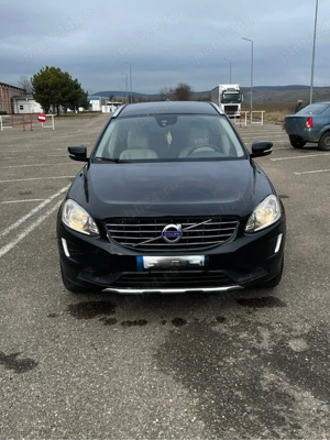 volvo xc 60  - imagine 4