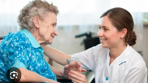 Ingrijire batrini bătrâne Ploiești 