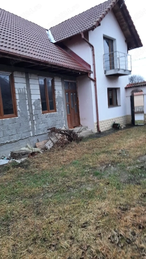 casa de vanzare in Harseni 