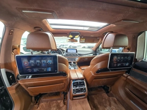  BMW Seria 7 Carbon Core Individual 4.4 Benzina 450 CP - imagine 7