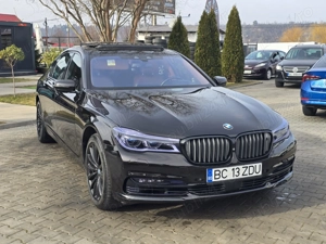  BMW Seria 7 Carbon Core Individual 4.4 Benzina 450 CP - imagine 6