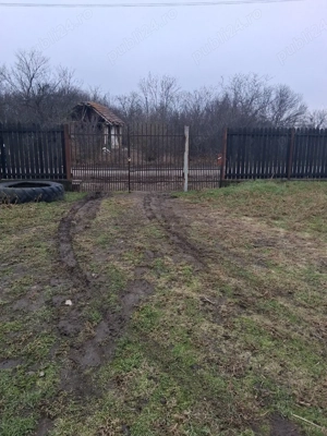 Vând teren intravilan  - imagine 4