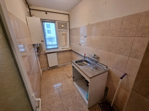 Apartament 3 camere zona Groapa - imagine 4