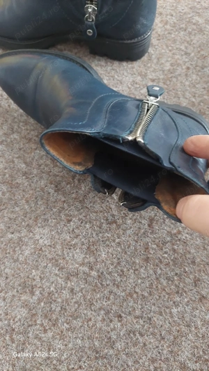 Ghete, o singură purtare  - imagine 3