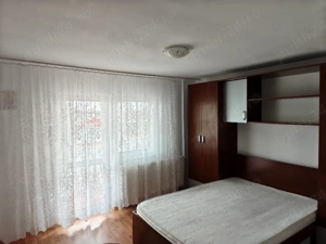 Vand apartament 2 camere  - imagine 5
