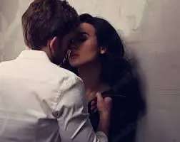 Caut o femeie normală, simplă, deschisă! 