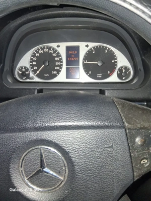 vand Mercedes-Benz  - imagine 2