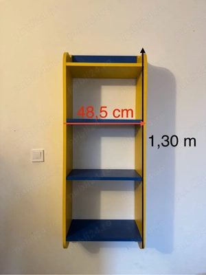 Soldat-raft prins de perete 