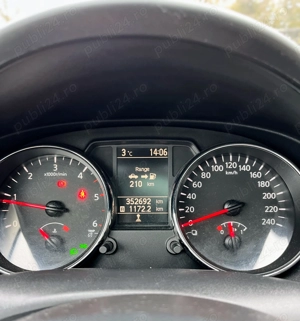 Vând Nissan Qashqai+2, an 2012, 1.5 dCi (110 CP), cutie manuală 6 trepte, Euro 5, 7 locuri. - imagine 6