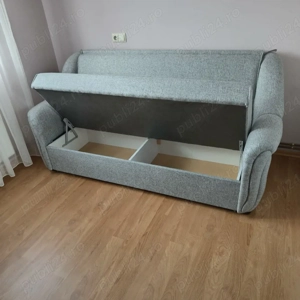 Vând canapea extensibila 