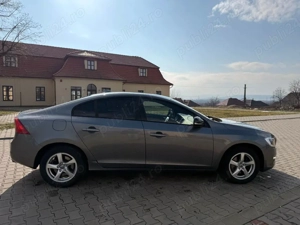 Vând Schimb Volvo S60 2.0 diesel  - imagine 2